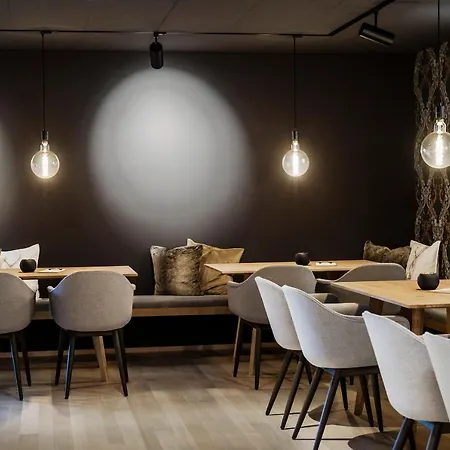 Ξενοδοχείο με διαμερίσματα Tempel 74